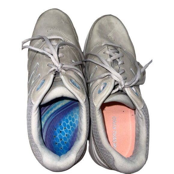 New Balance Women's 928 V3 Lace-up Walking Shoe Wide Width Size 9.5 Tan/Gray - Picture 4 of 11